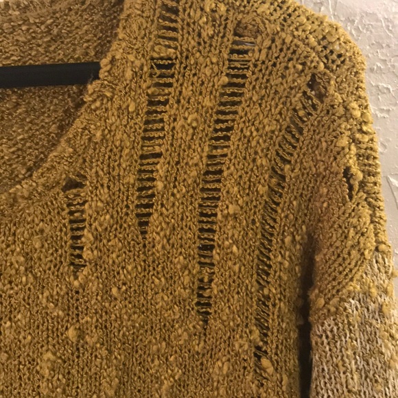 RVCA Distressed Sweater - Picture 4 of 5